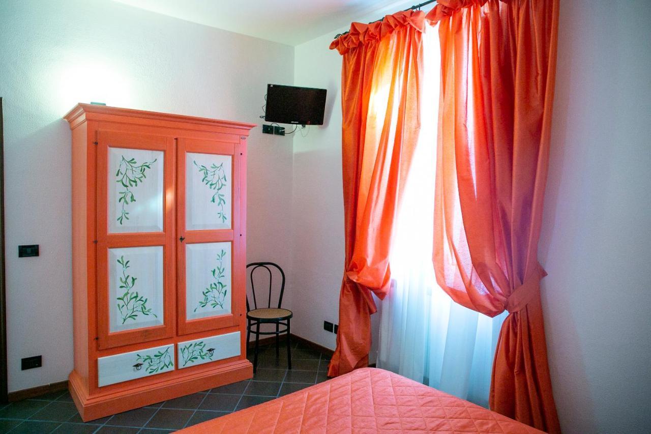 La Villetta Food & Drink Rooms For Rent - No Reception - LʼAquila Exteriér fotografie