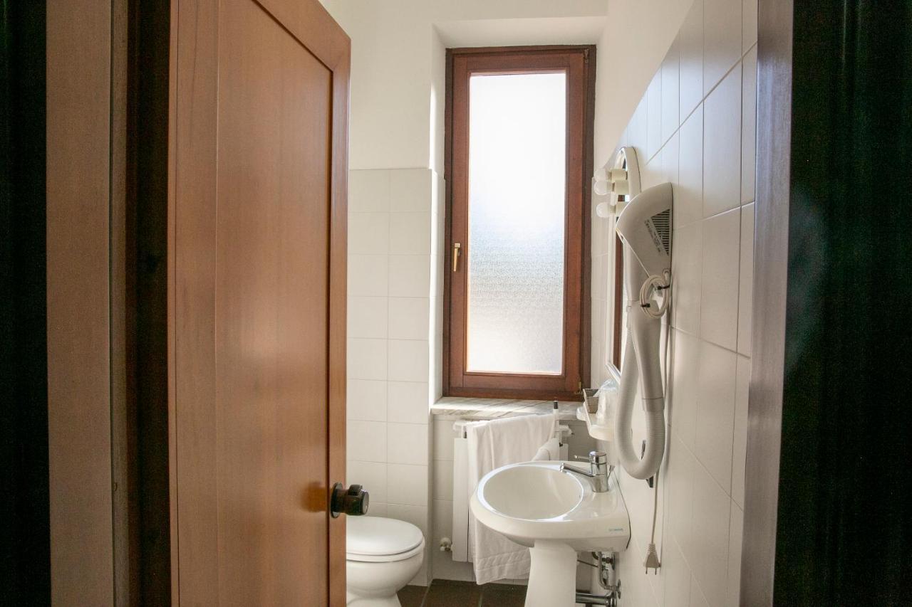 La Villetta Food & Drink Rooms For Rent - No Reception - LʼAquila Exteriér fotografie