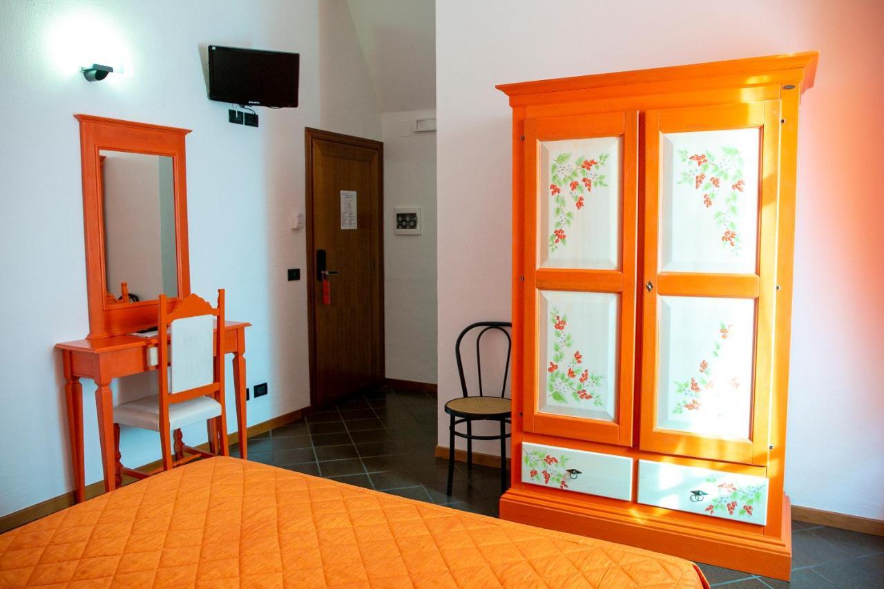 La Villetta Food & Drink Rooms For Rent - No Reception - LʼAquila Exteriér fotografie